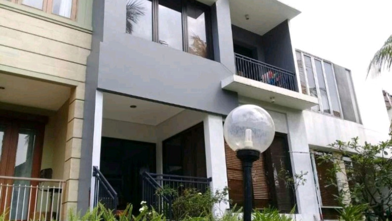 Rumah dalam cluster di cipete selatan